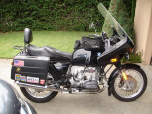 BMW R100s converted to touring model